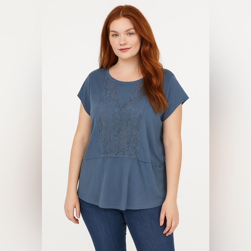 Rue 21 Women's Blue Lace Front Blouse Small